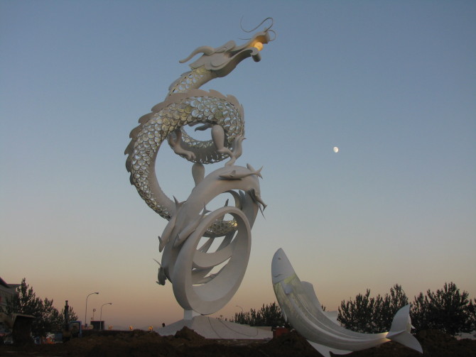 河南不銹鋼雕塑作用適合哪種環(huán)境中應用(圖1) 河南不銹鋼雕塑作用適合哪種環(huán)境中應用(圖1)